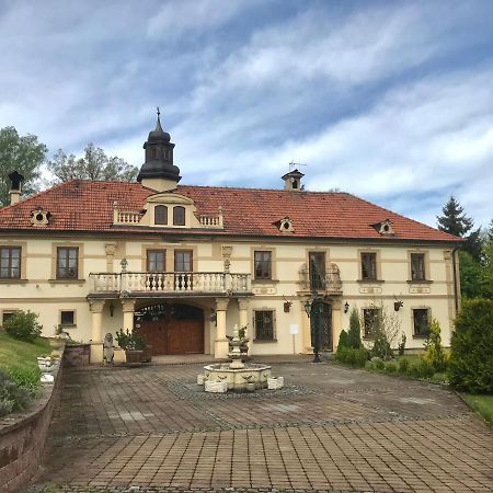 Zamecek Zdiky - Knizeci Apartman Bujanov Екстер'єр фото