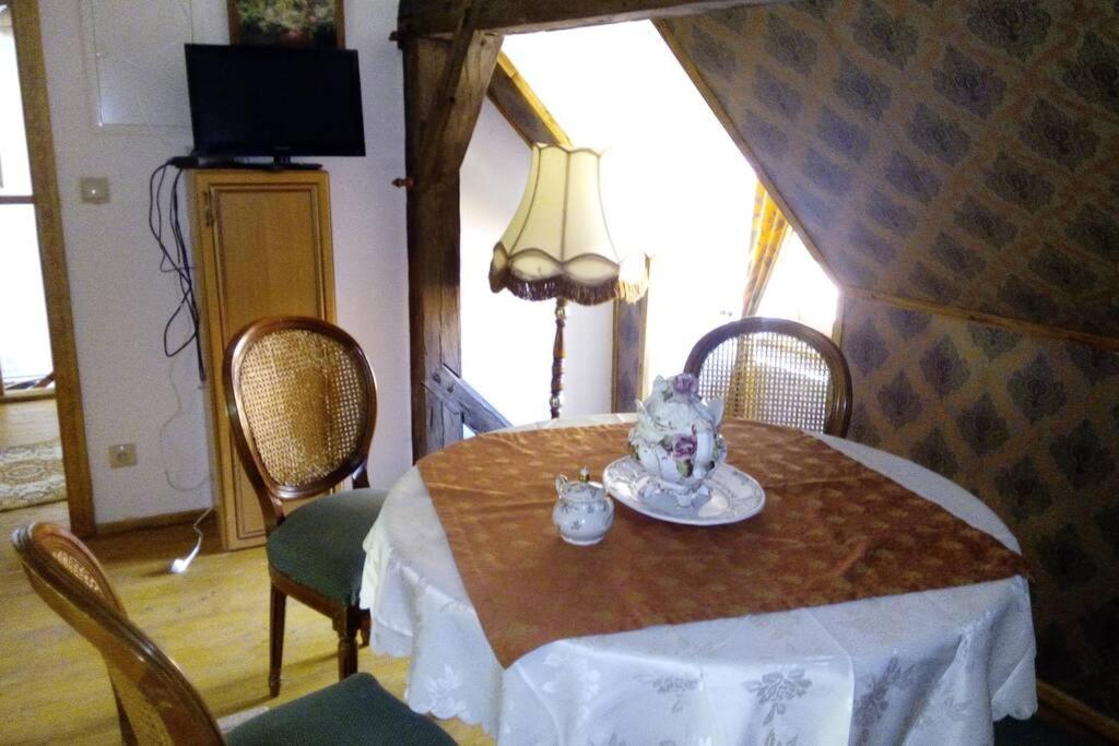 Zamecek Zdiky - Knizeci Apartman Bujanov Екстер'єр фото